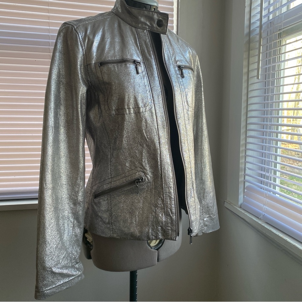 CHICO's Gorgeous Silver Metallic Leather Motto Jacket Zipped Old Money Size 0